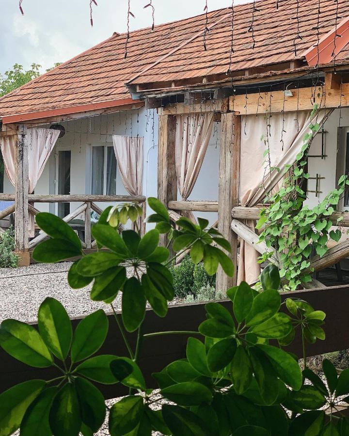 Villa Lukash Yanoshi Exterior foto