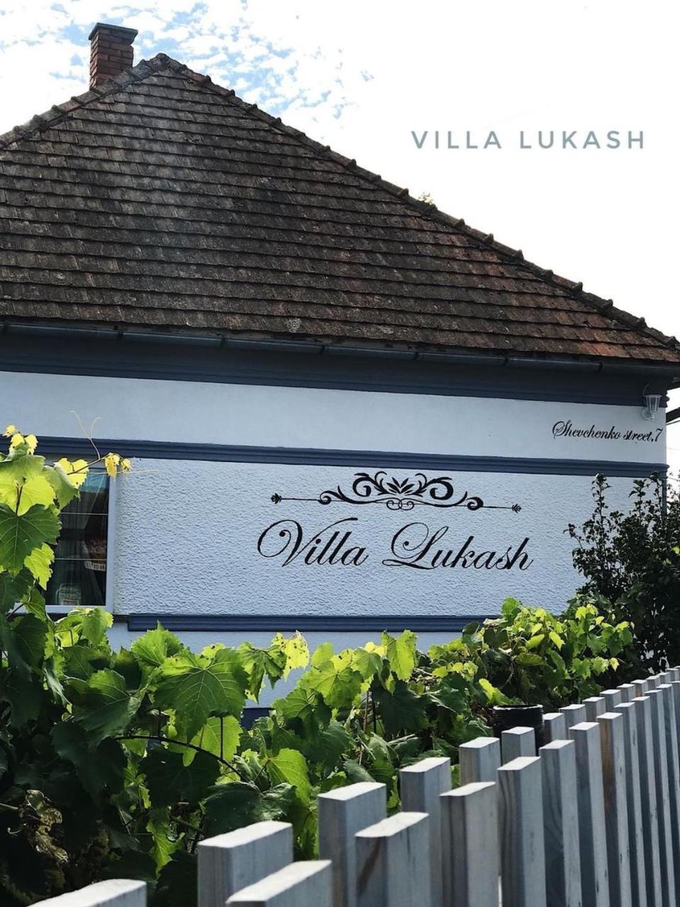 Villa Lukash Yanoshi Exterior foto
